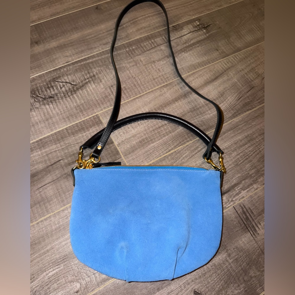 CLARE V Petit Moyen Blue Suede Shoulder Bag with Black Strap